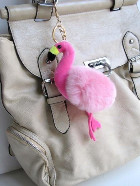 Taschenanhaenger Flamingo mit Fell
